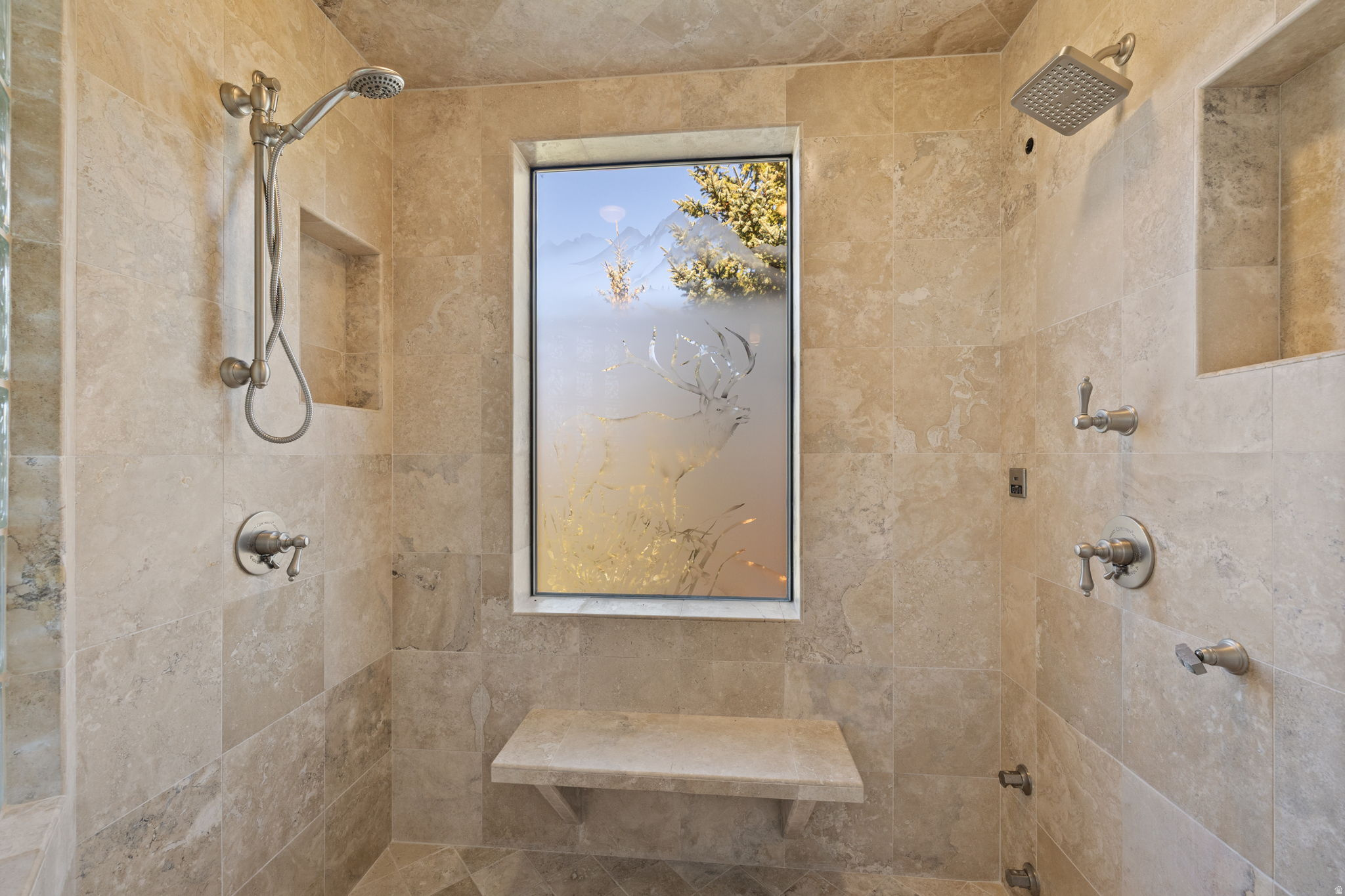 KNOLL ESTATES - Residential