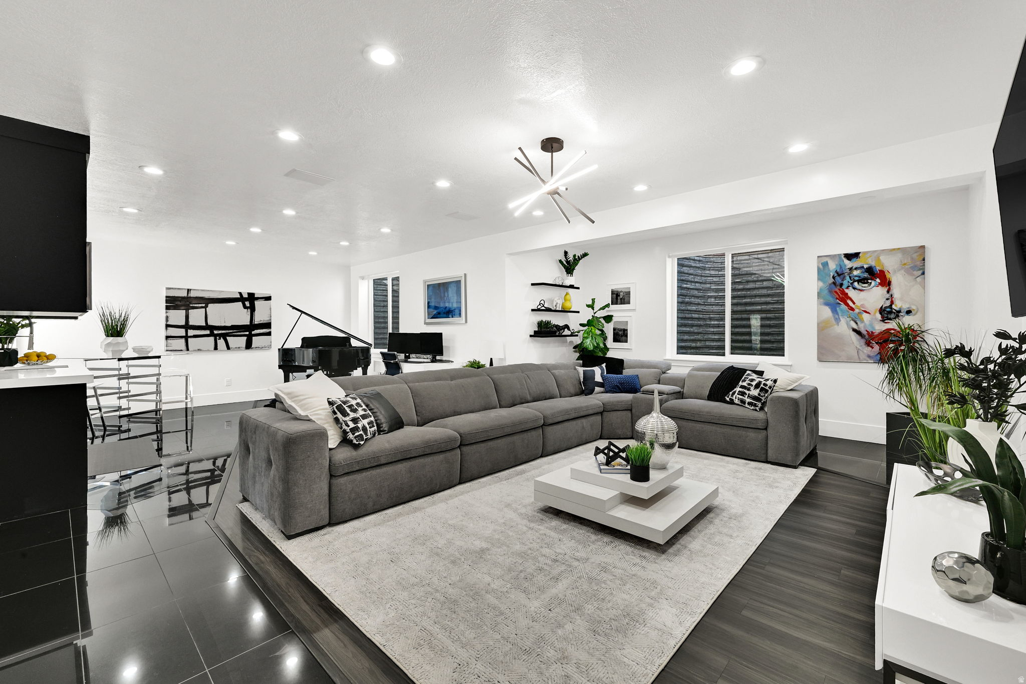 COTTONWOOD HILLS - Residential