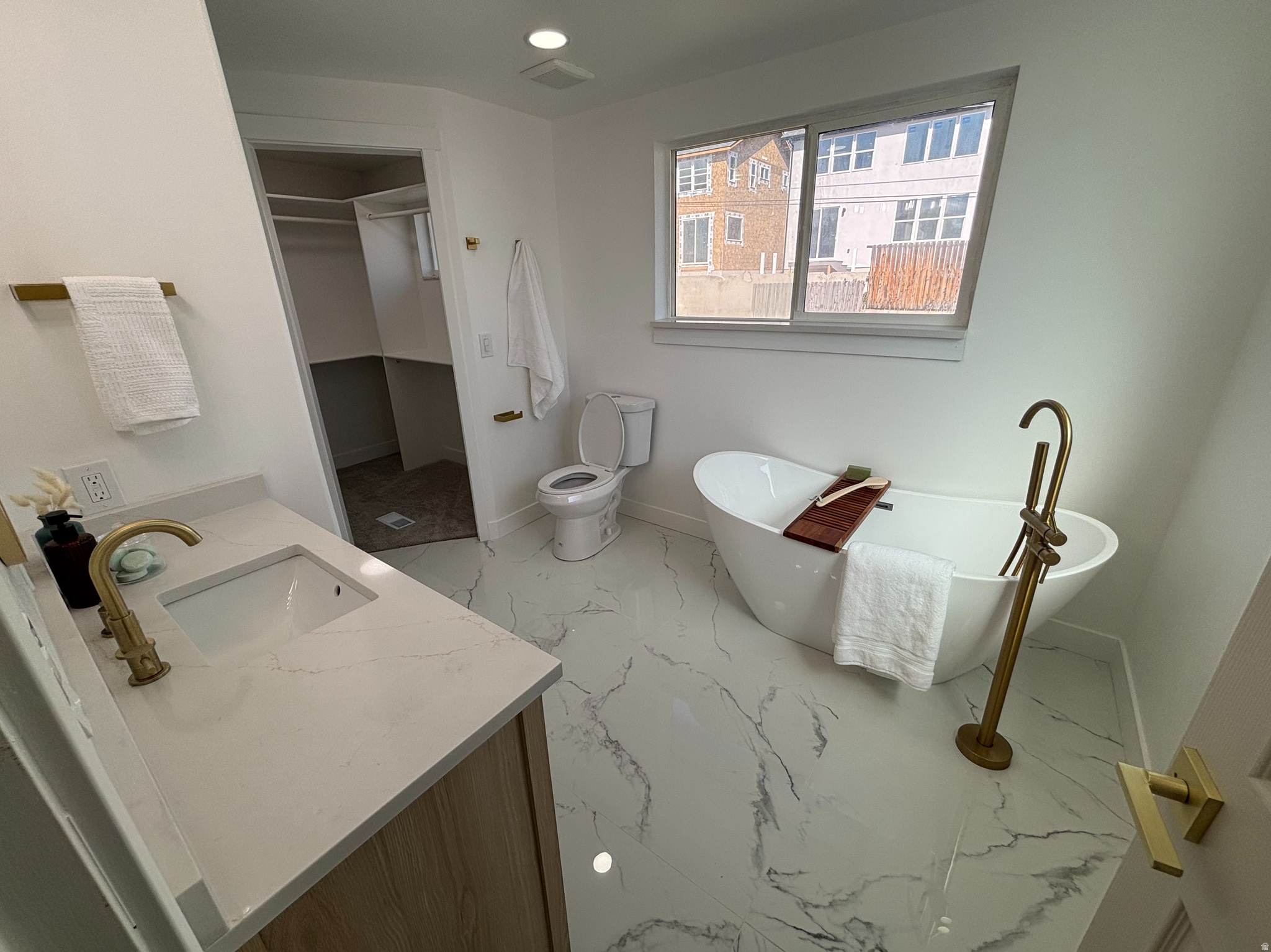 DIAMOND ACRES - Residential