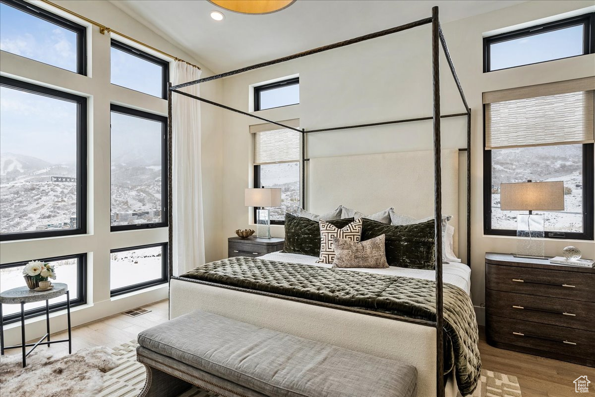 AMANTI LAGO - Residential