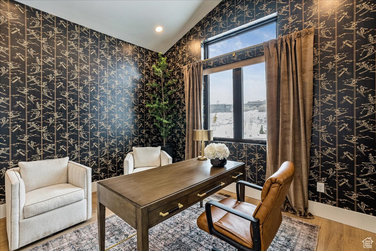 AMANTI LAGO - Residential