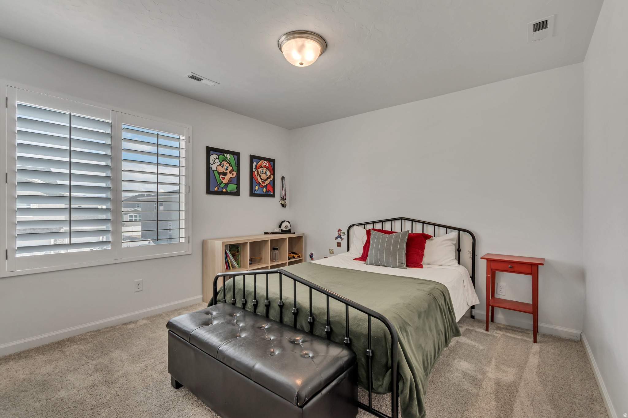 PONY EXPRESS ESTATES - Residential