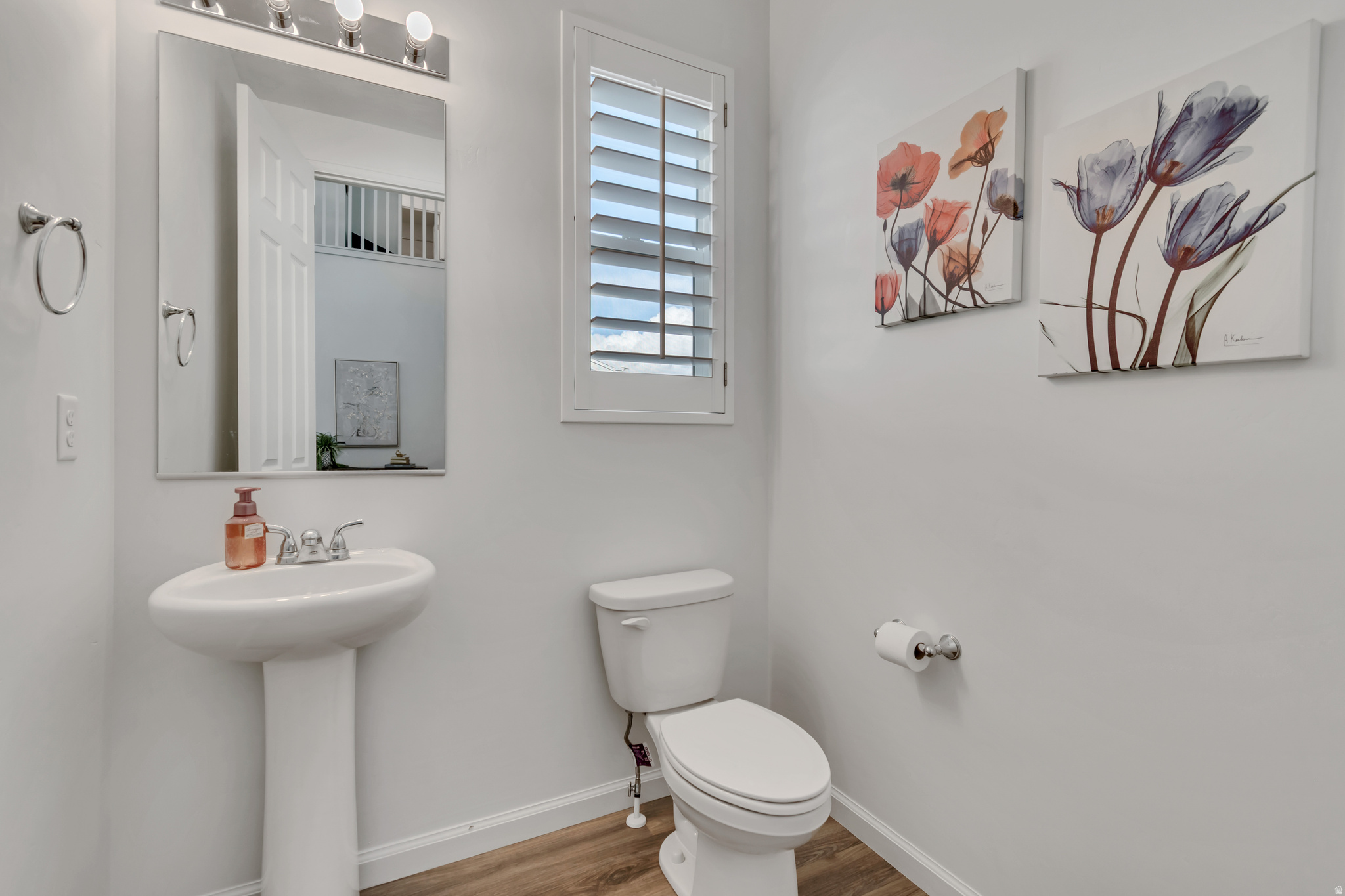 PONY EXPRESS ESTATES - Residential