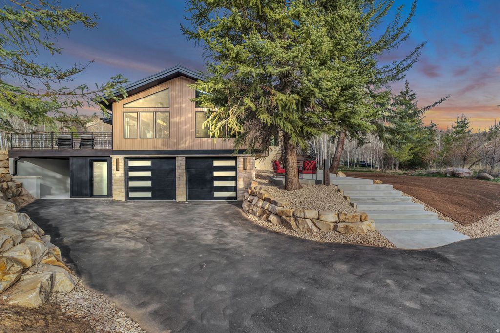 Photo of 7775 N PINEBROOK RD, Park City, UT 84098 (MLS # 2146601)