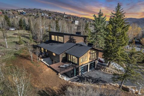 Photo of 7775 N PINEBROOK RD, Park City, UT 84098 (MLS # 2146601)