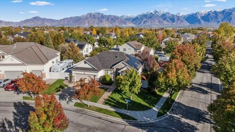 Tiny photo for 6453 S FREMONT PEAK CIR, Taylorsville, UT 84129 (MLS # 2120008)
