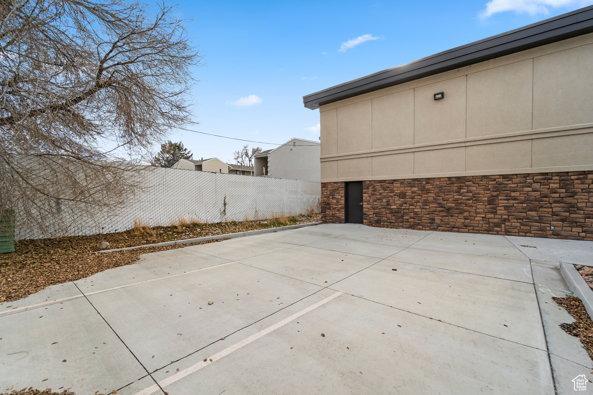 TRONA BUSINESS CONDOMINIUMS - Commercial Sale