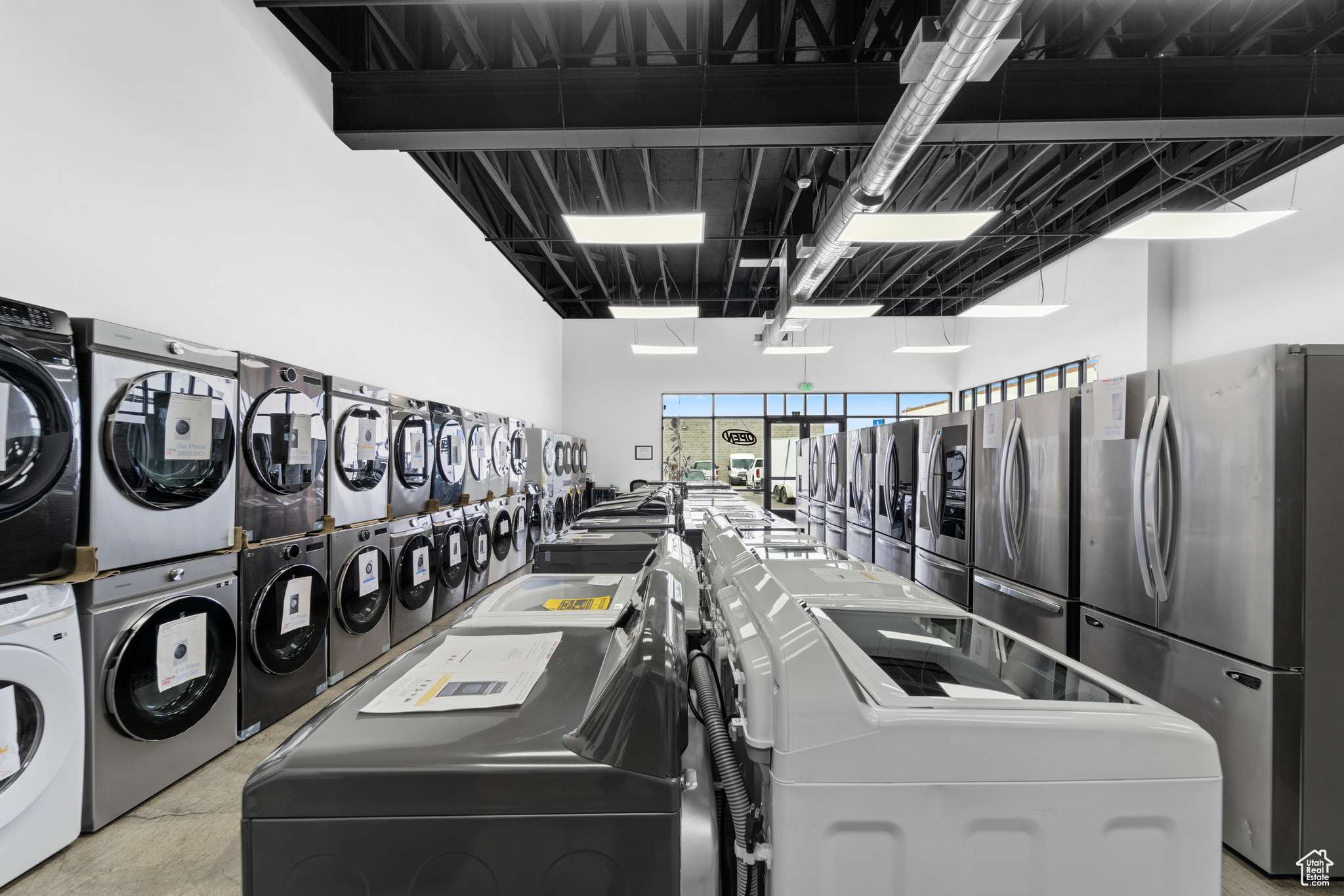 TRONA BUSINESS CONDOMINIUMS - Commercial Sale