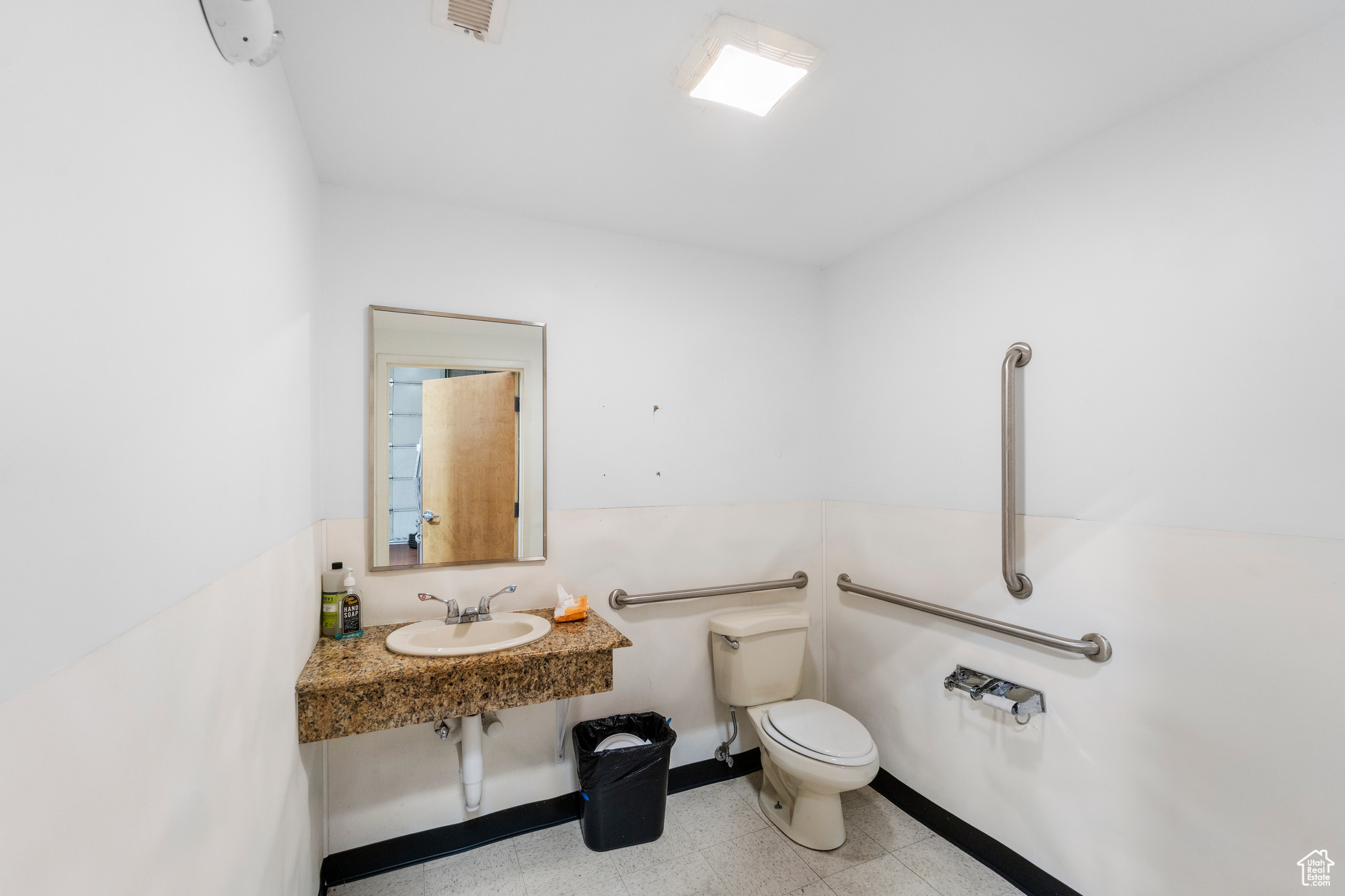 TRONA BUSINESS CONDOMINIUMS - Commercial Sale