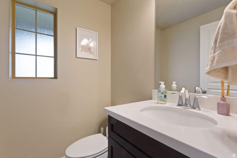 BENSON MILL TWN 910 - Residential