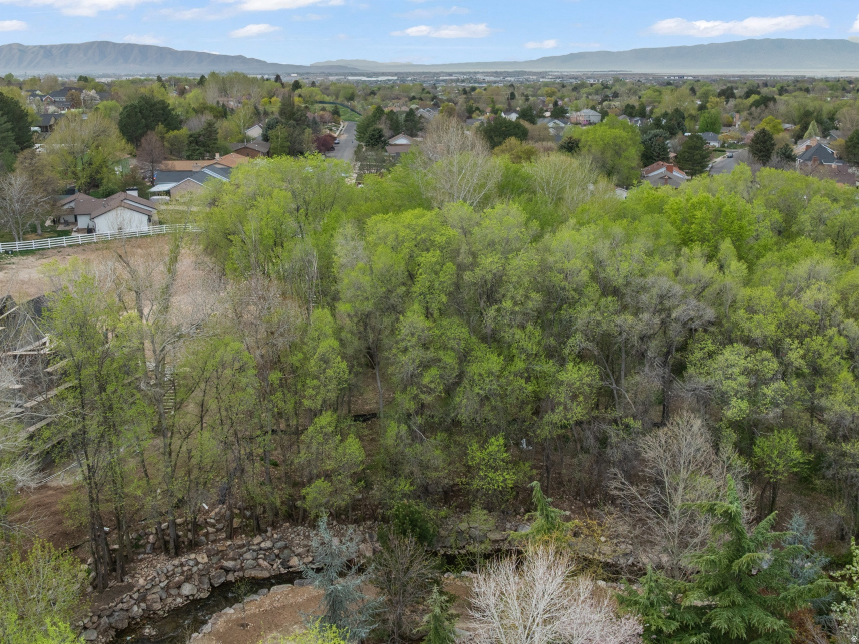 CREEKSIDE LANE - Land