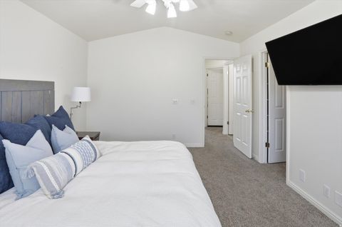 Tiny photo for 1250 N 2925 W, Layton, UT 84041 (MLS # 2122328)