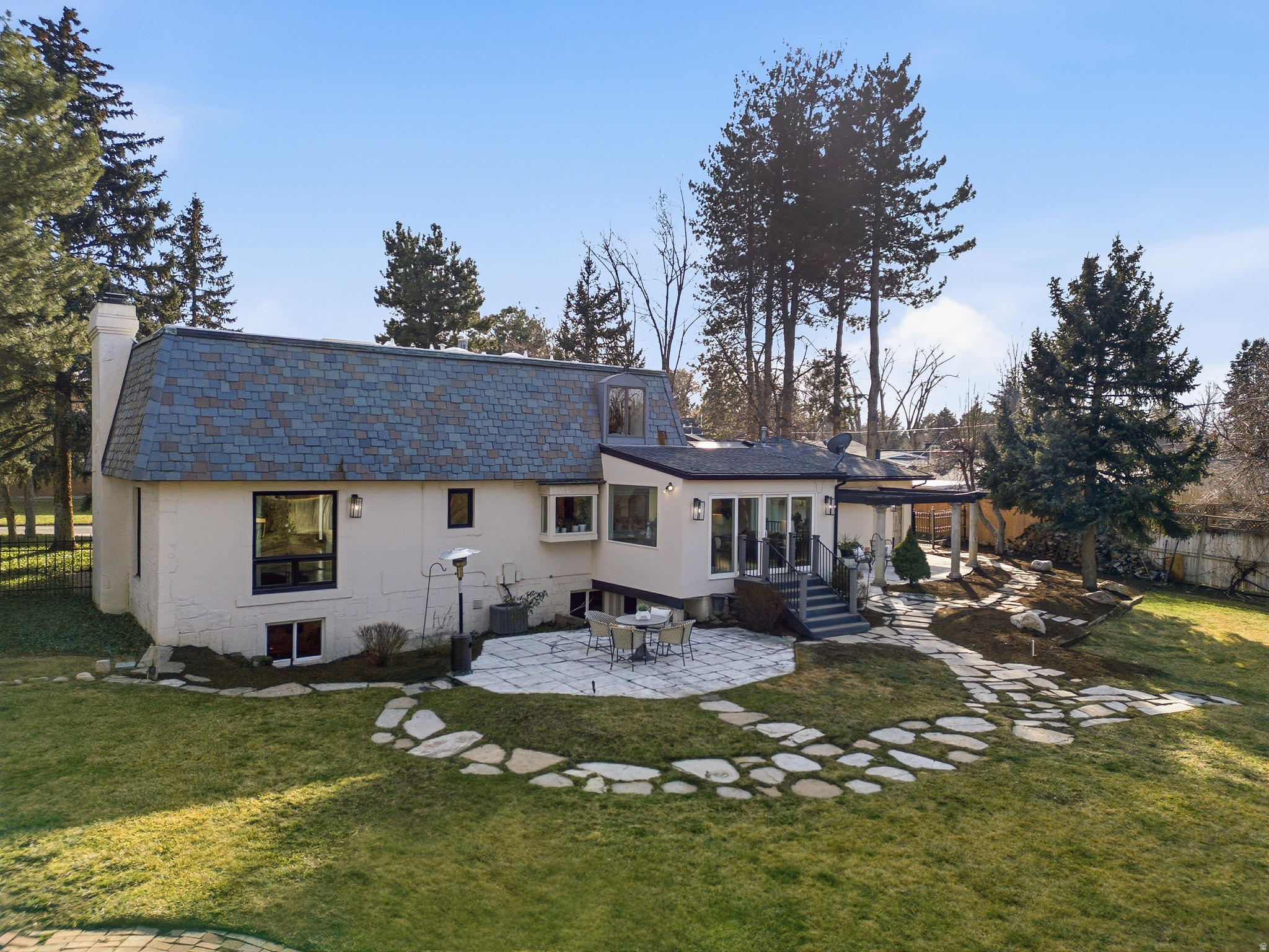 COTTONWOOD CLUB - Residential