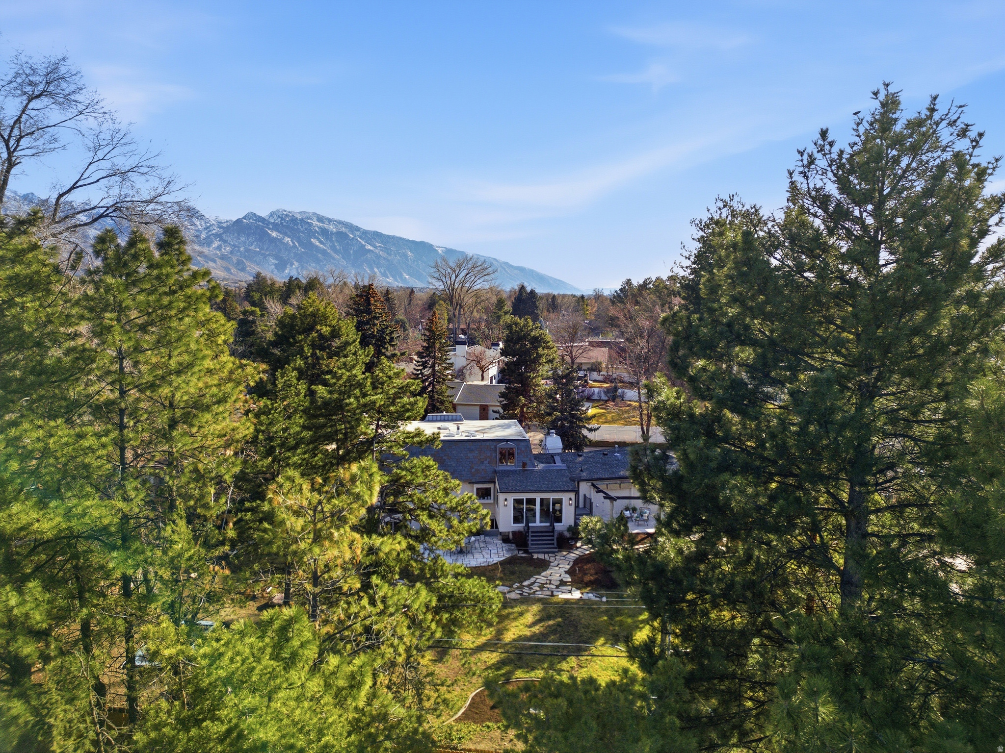 COTTONWOOD CLUB - Residential