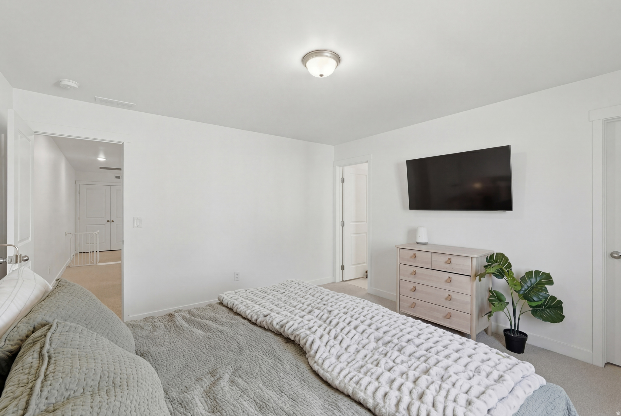 DAYBREAK - Residential