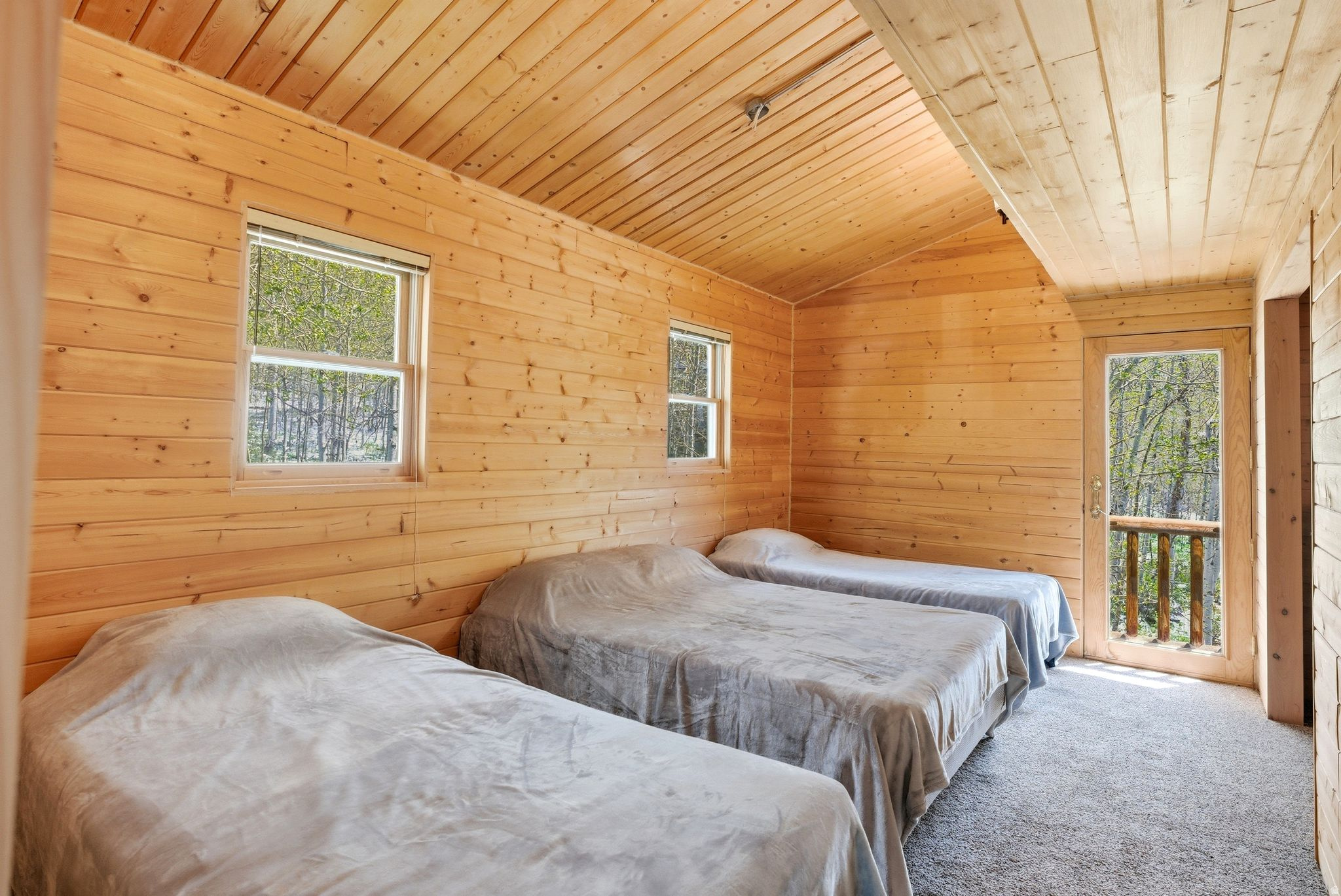TIMBER LAKES - Residential