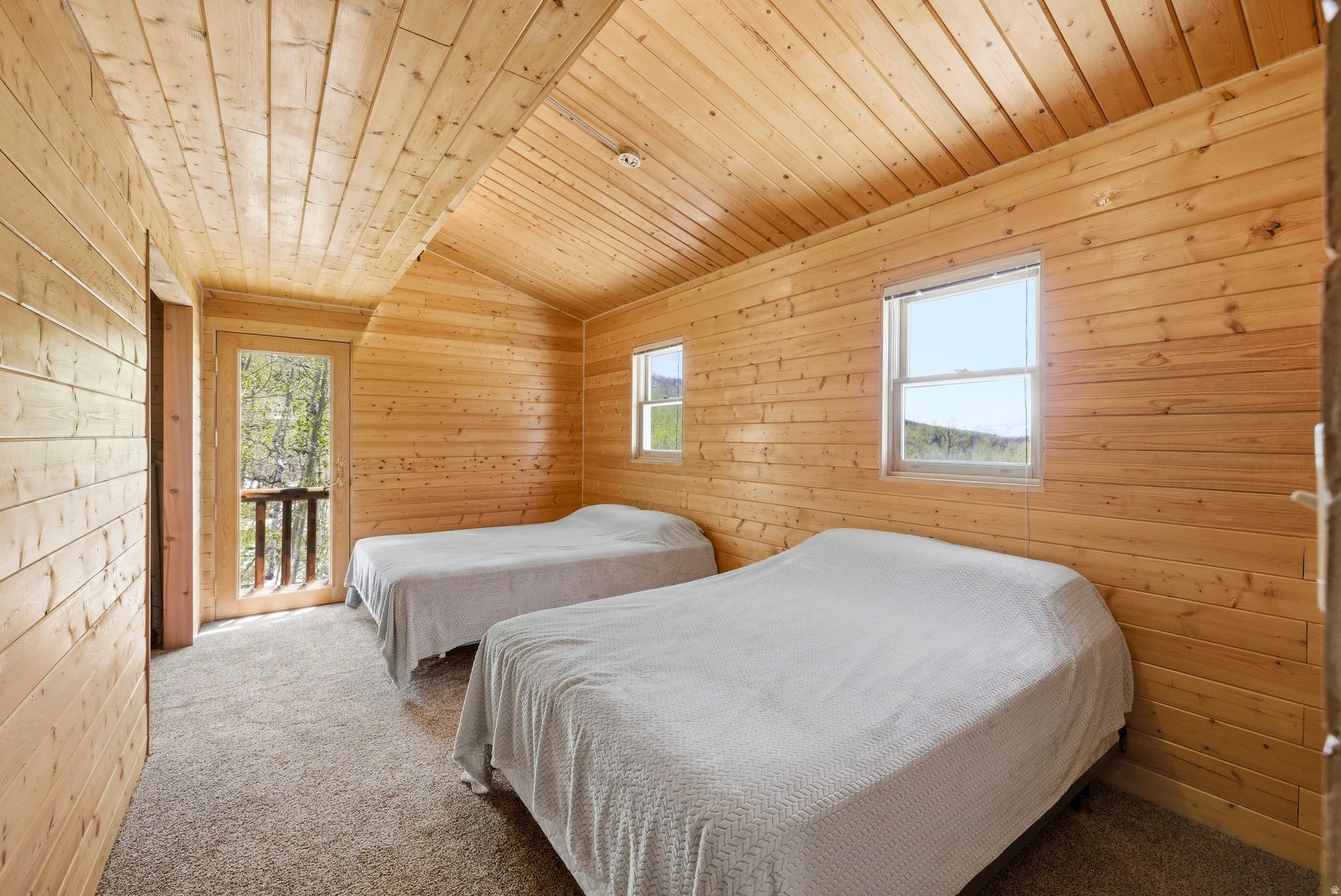 TIMBER LAKES - Residential
