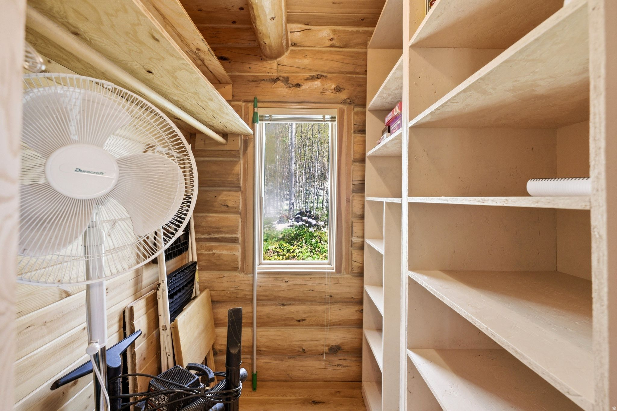 TIMBER LAKES - Residential