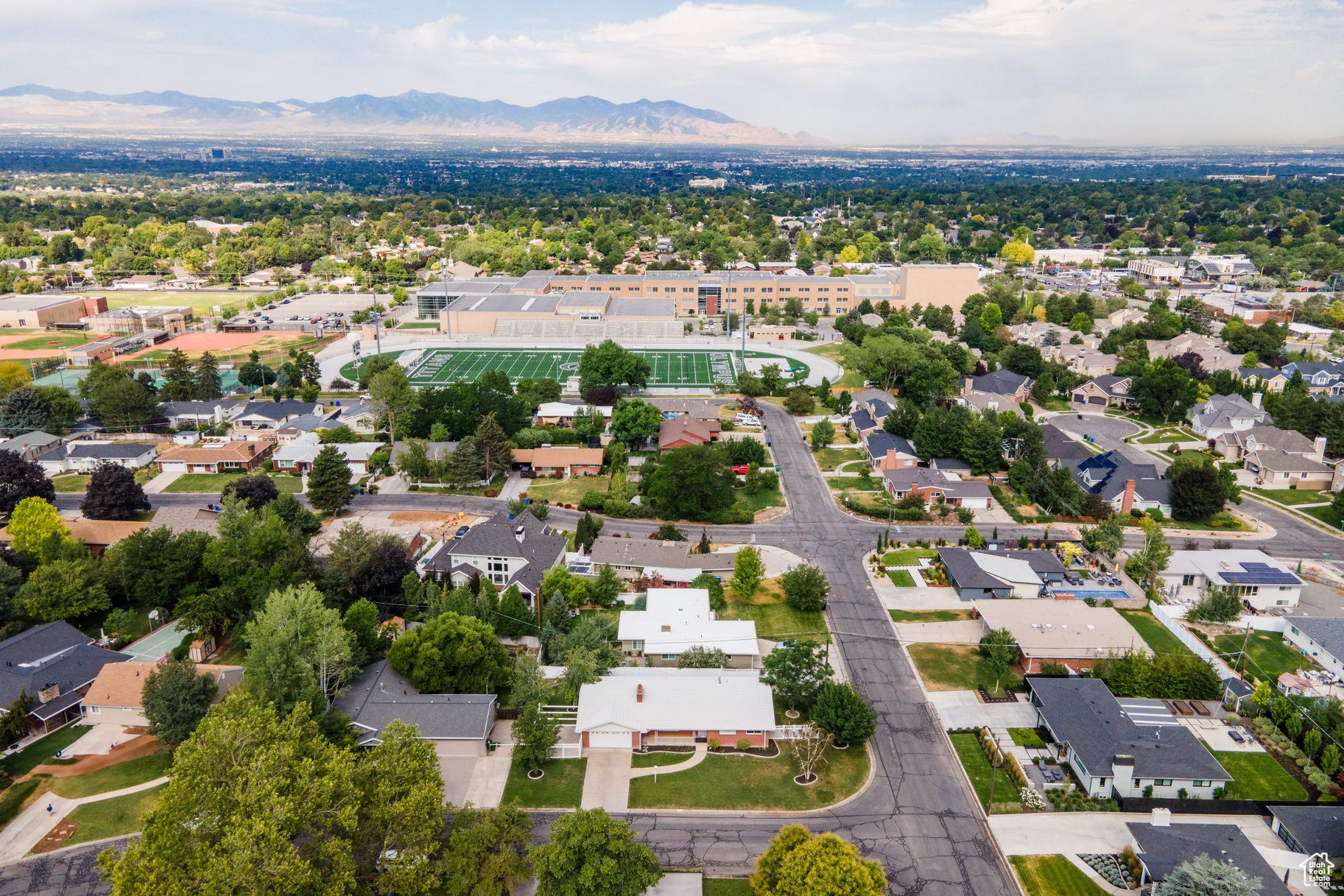 SUNNYSIDE HEIGHTS - Residential