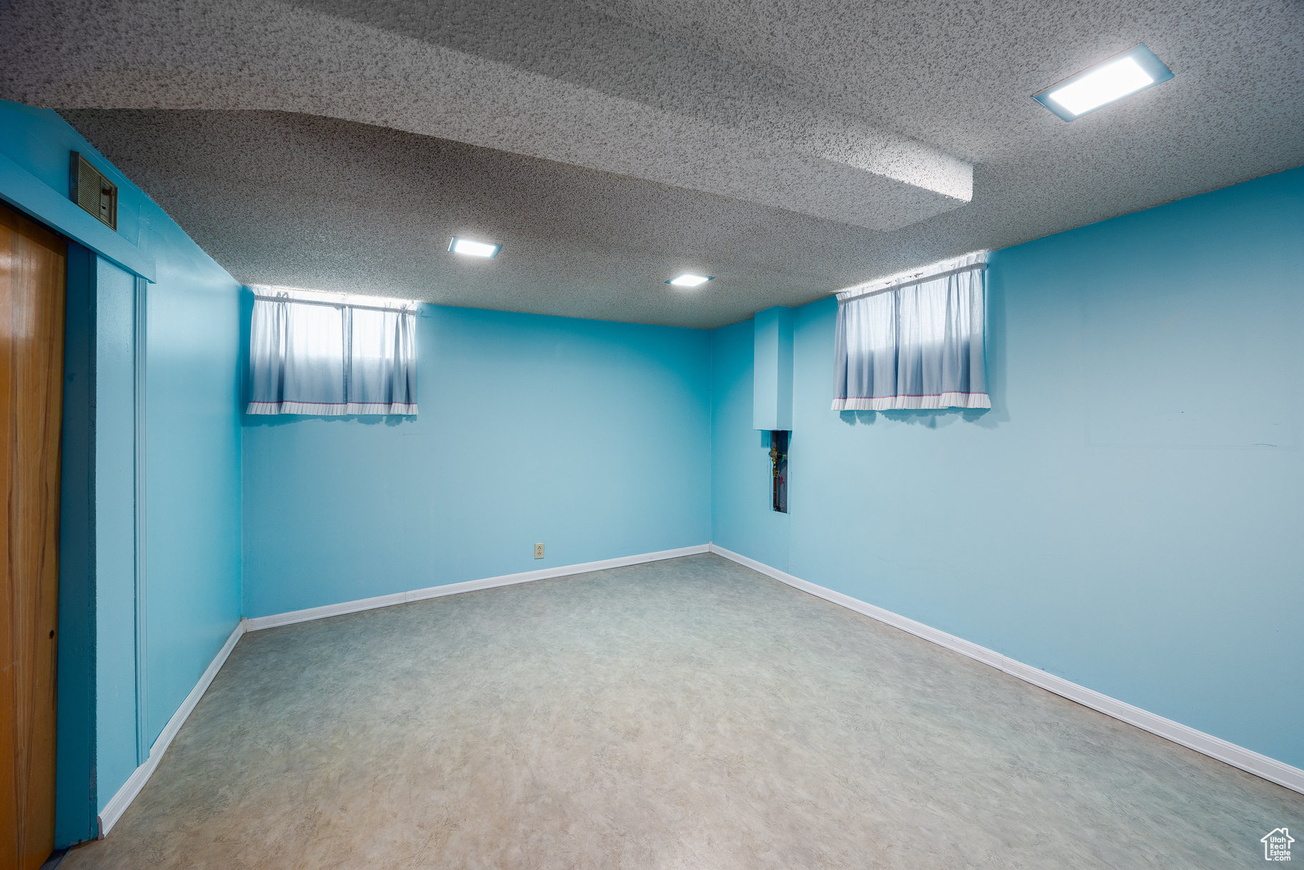 SUNNYSIDE HEIGHTS - Residential