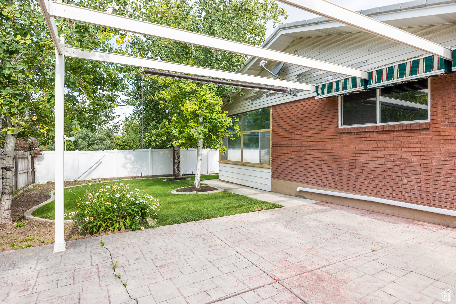 SUNNYSIDE HEIGHTS - Residential