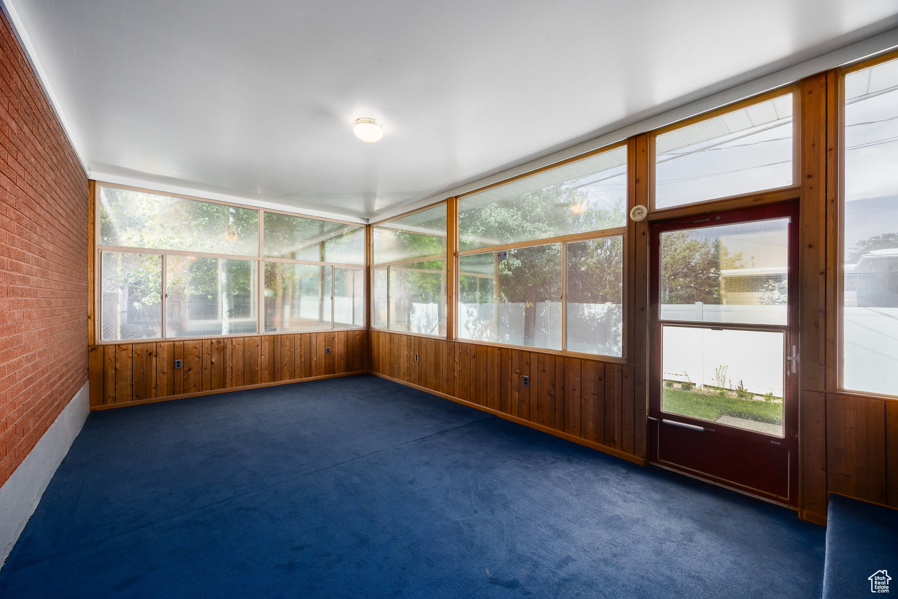 SUNNYSIDE HEIGHTS - Residential