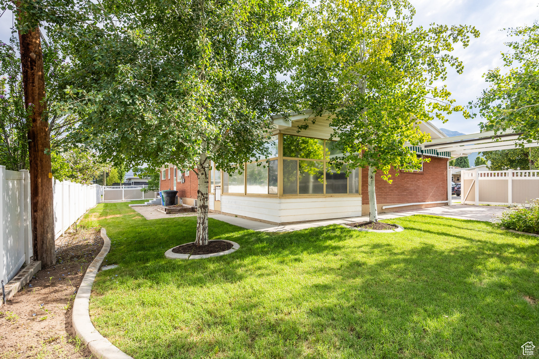 SUNNYSIDE HEIGHTS - Residential