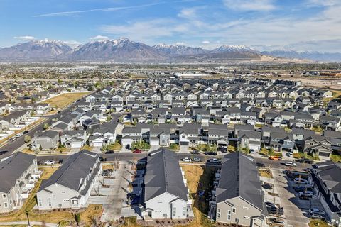Tiny photo for 5109 W TYCE LN, Herriman, UT 84096 (MLS # 2147270)