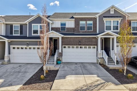 Photo of 5109 W TYCE LN, Herriman, UT 84096 (MLS # 2147270)