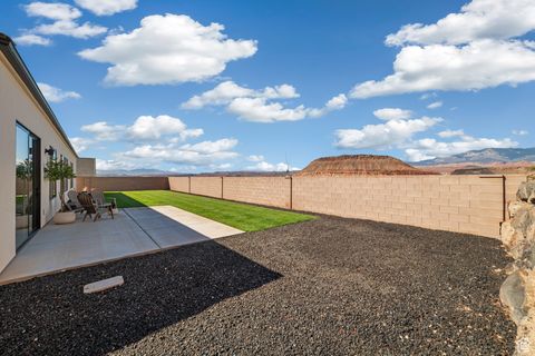 Tiny photo for 1663 E BLACK BRUSH DR, Washington, UT 84780 (MLS # 2115807)