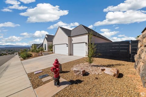 Tiny photo for 1663 E BLACK BRUSH DR, Washington, UT 84780 (MLS # 2115807)