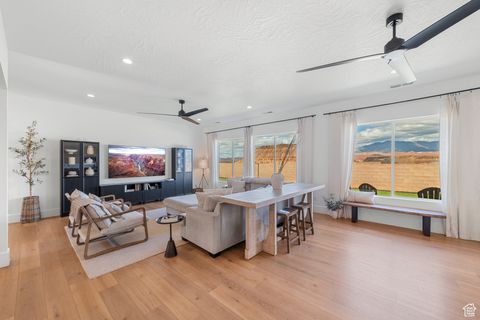Tiny photo for 1663 E BLACK BRUSH DR, Washington, UT 84780 (MLS # 2115807)