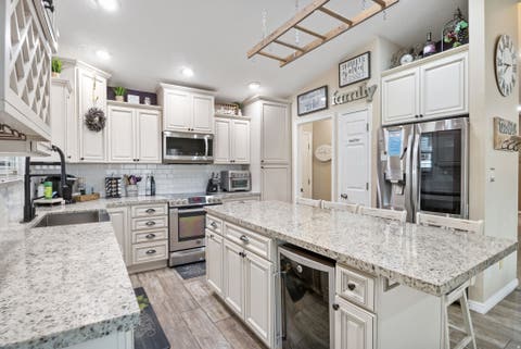 Tiny photo for 1504 E SPRING LN, Holladay, UT 84117 (MLS # 2172456)
