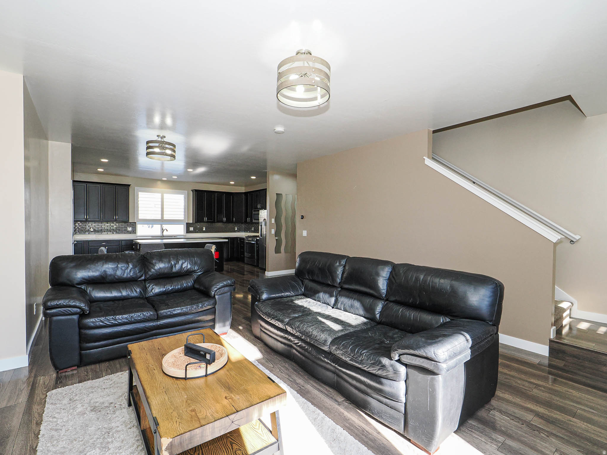 DAYBREAK - Residential