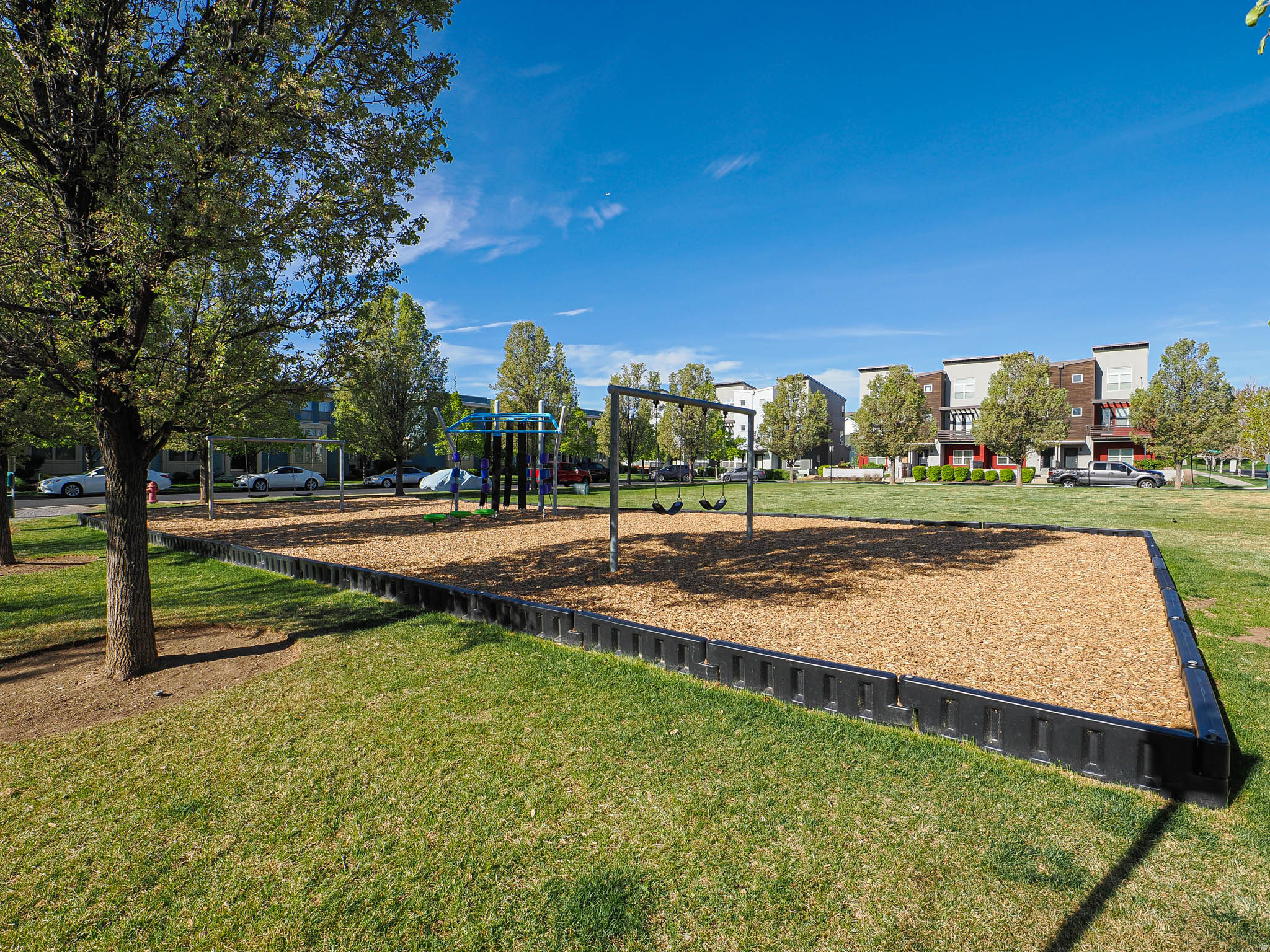 DAYBREAK - Residential