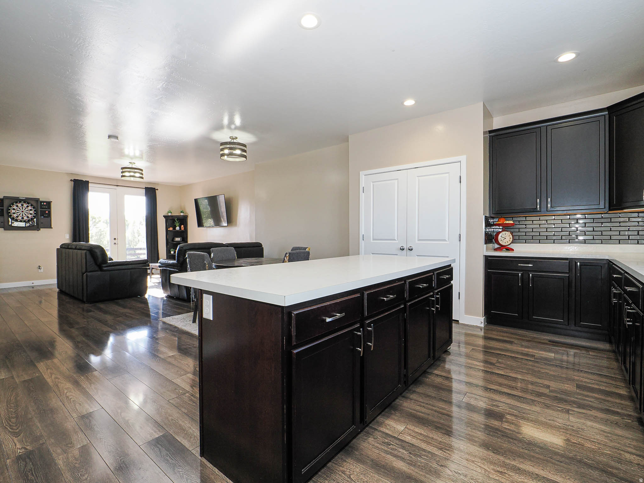 DAYBREAK - Residential