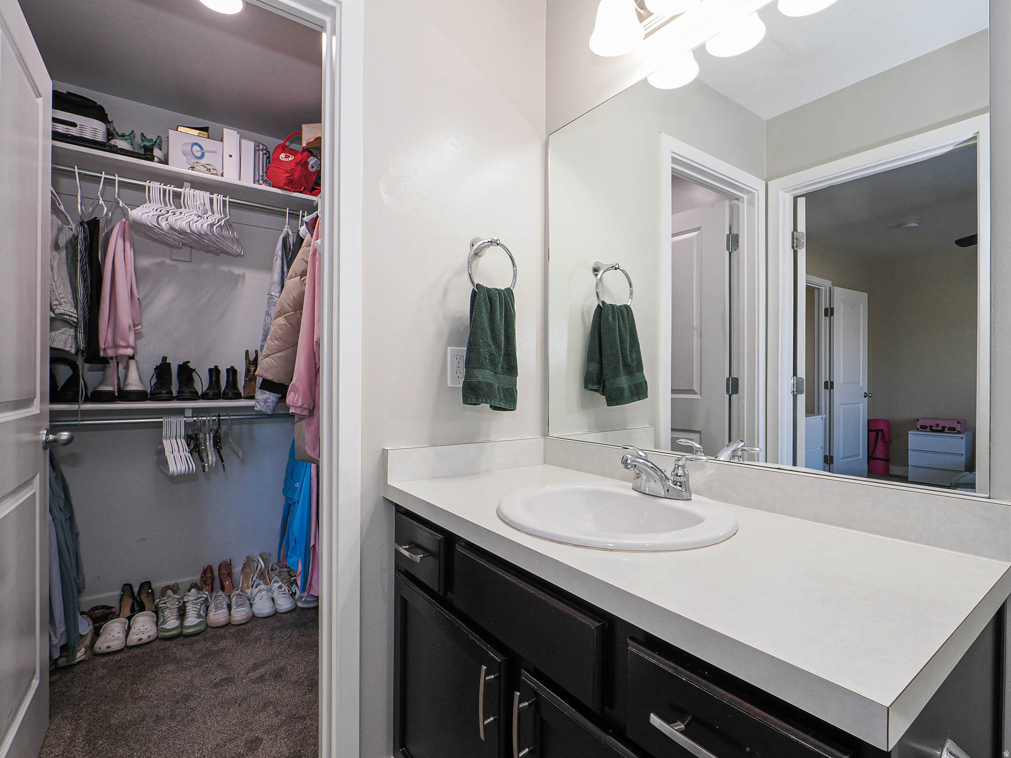 DAYBREAK - Residential