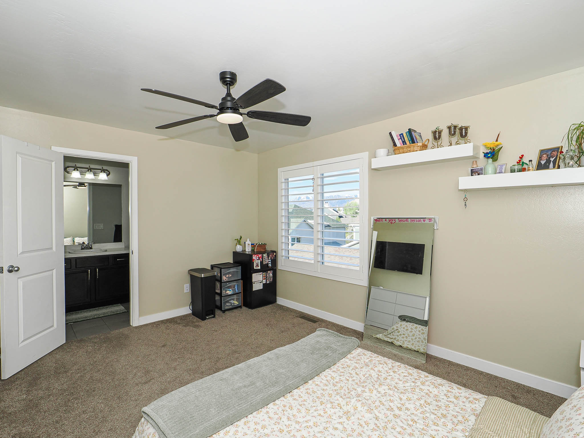 DAYBREAK - Residential