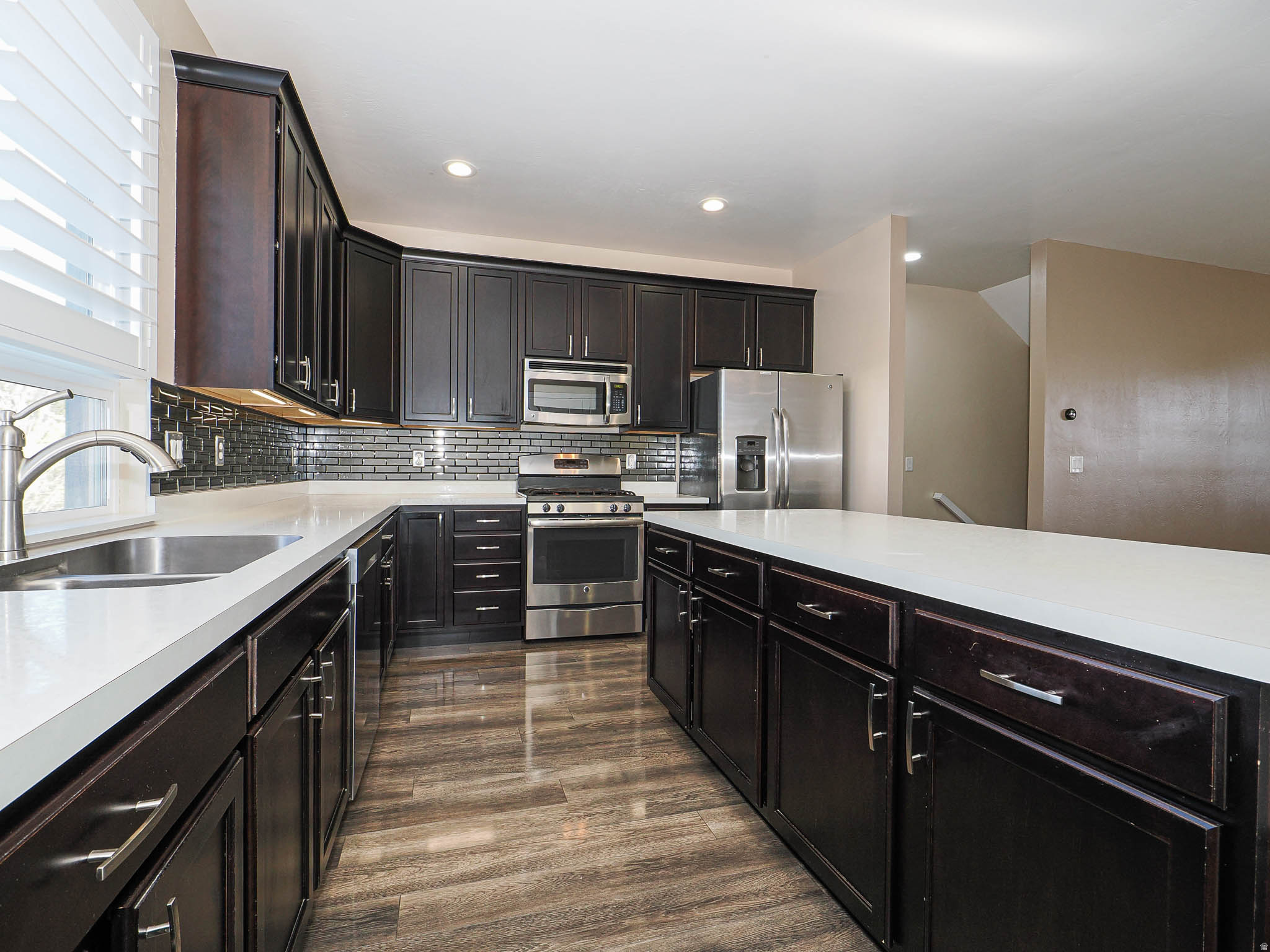 DAYBREAK - Residential