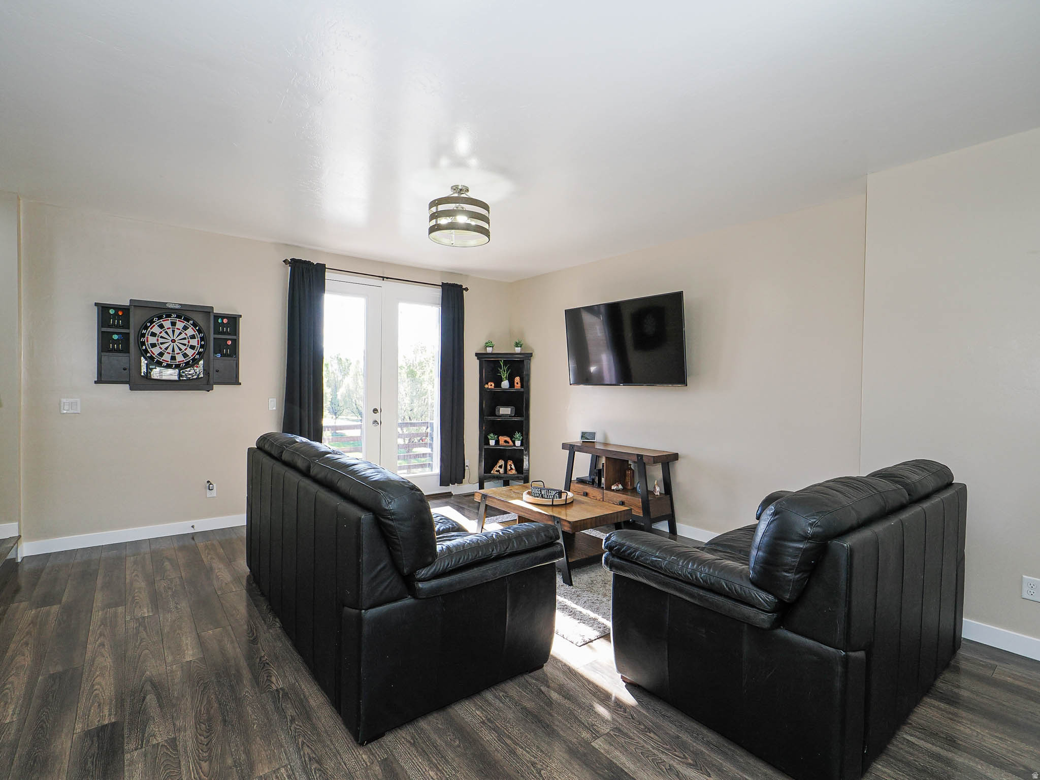 DAYBREAK - Residential