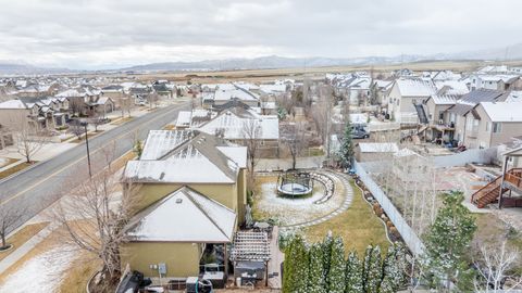 Tiny photo for 8026 S CRICKET LN W, West Jordan, UT 84081 (MLS # 2141815)