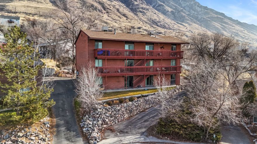 Nevada Circle Apartments is a six-unit apartment building located on the east side of State Street with great views of the valley and Utah Lake. All units are 2-bedroom layouts with below-market rents. Four of the six units have been updated. Please reach out via email for the offering memorandum and financials.  PLEASE DO NOT DISTURB TENANTS. Square footage figures are provided as a courtesy estimate only. Buyer is advised to obtain an independent measurement.