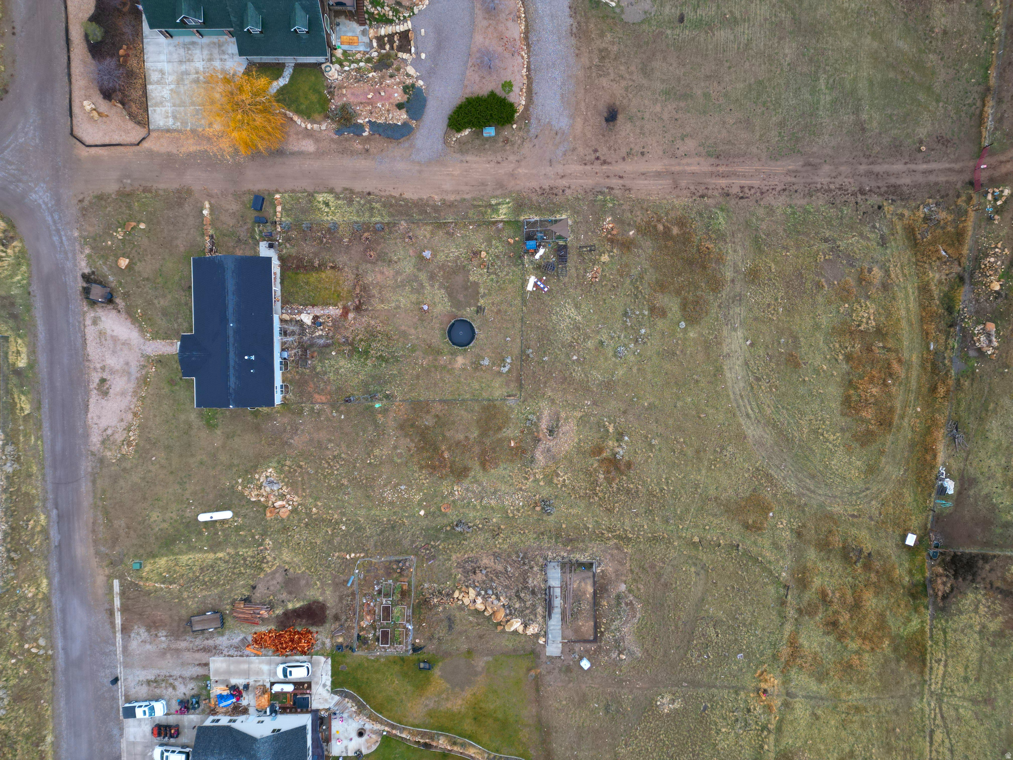 TWIN OAKS - Residential