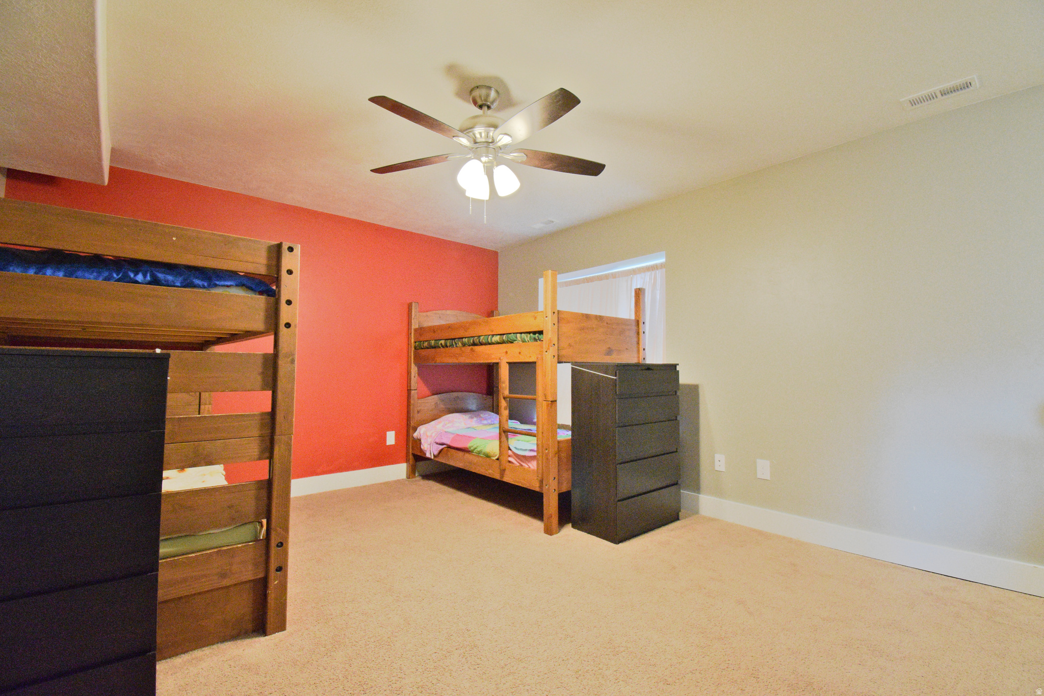 TWIN OAKS - Residential