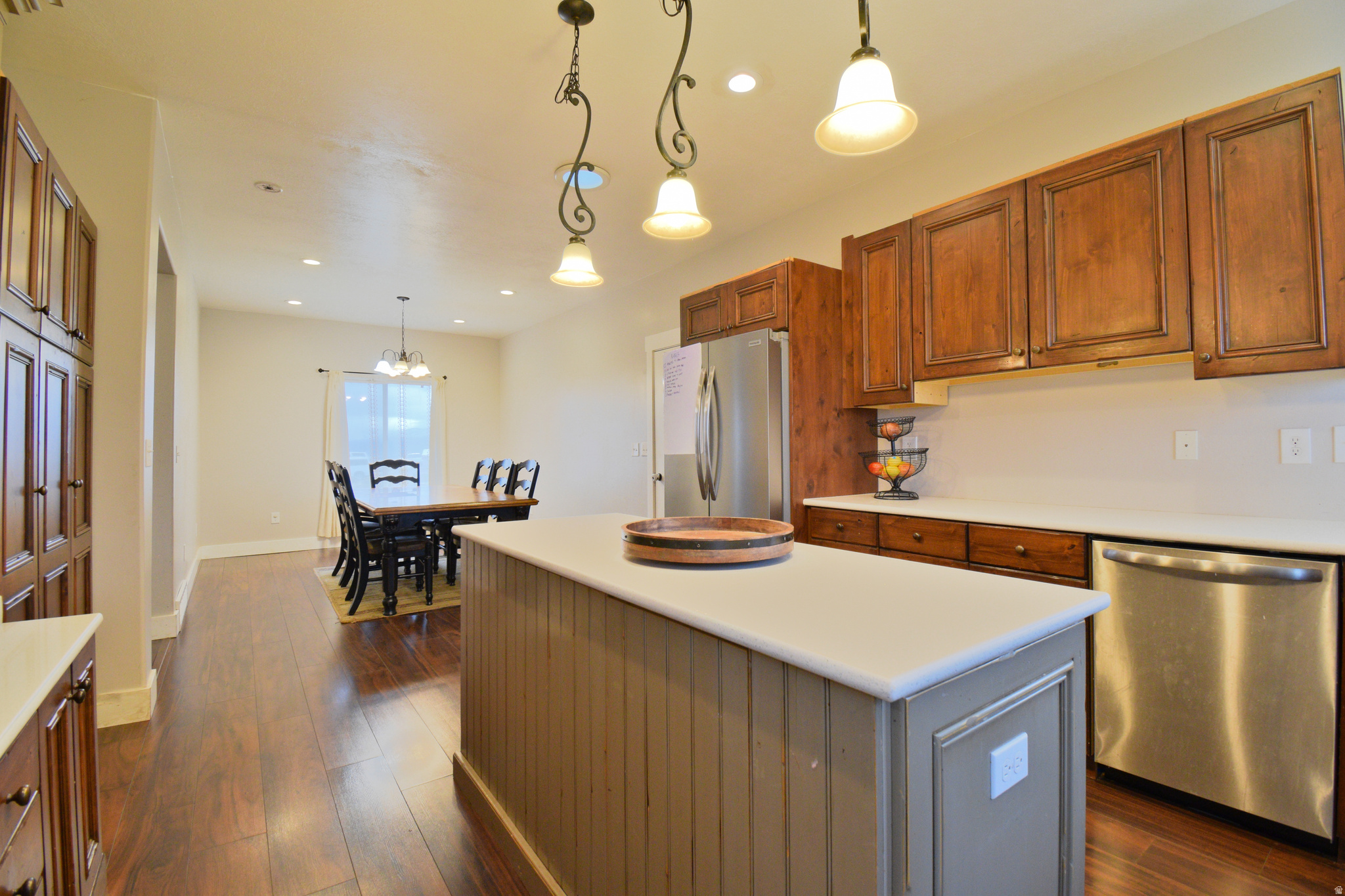 TWIN OAKS - Residential