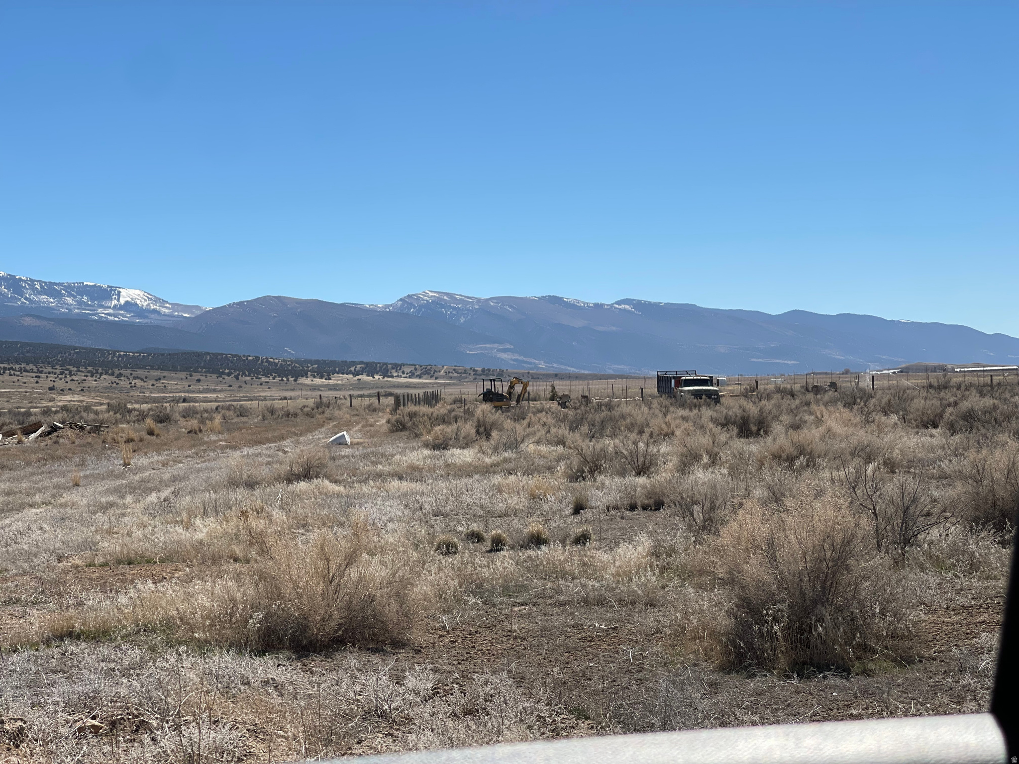 MOUNTAIN VIEW INDUSTRIAL PARK - Land