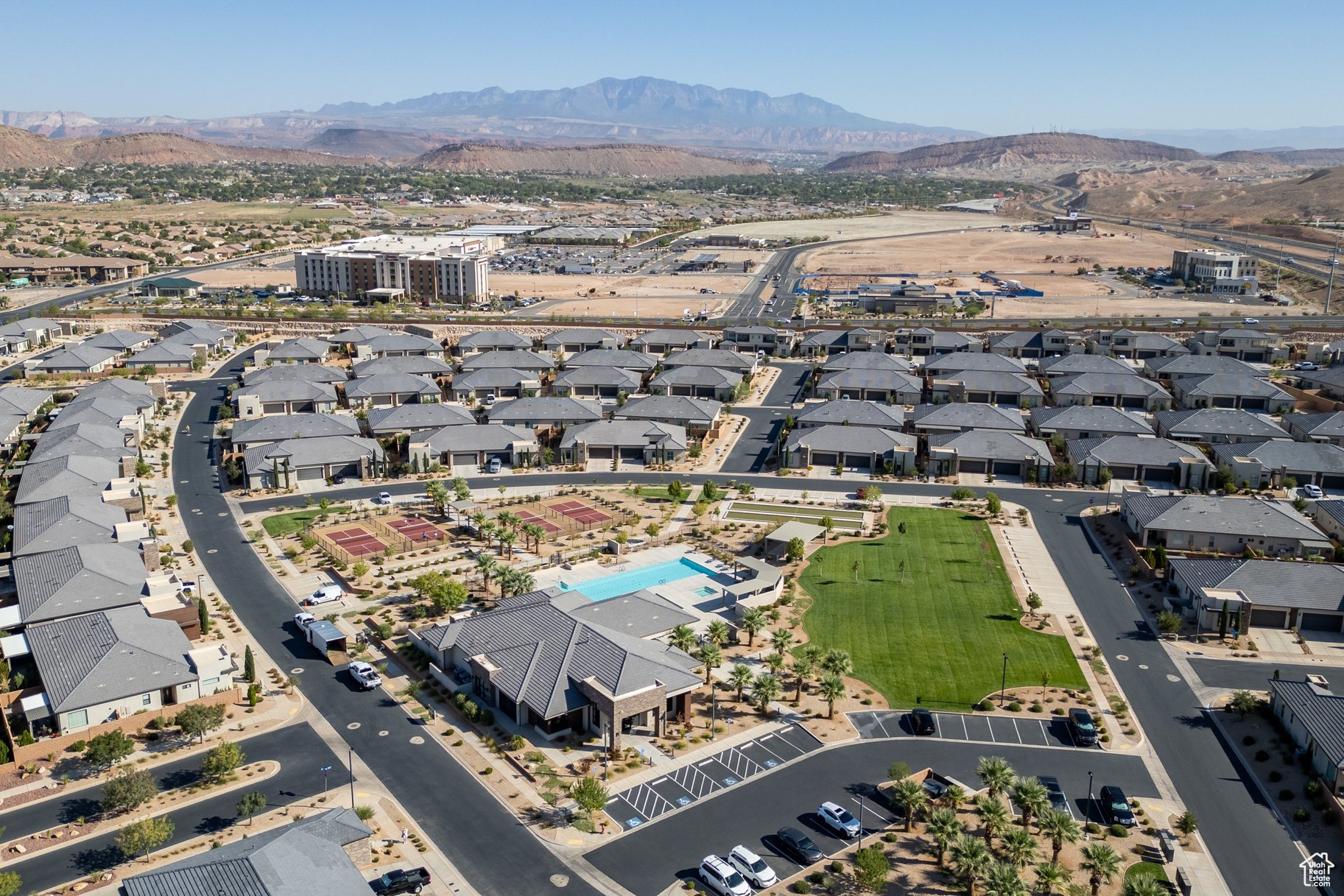 VILLAS AT SUN RIVER ST GEORGE PH 8 - Residential