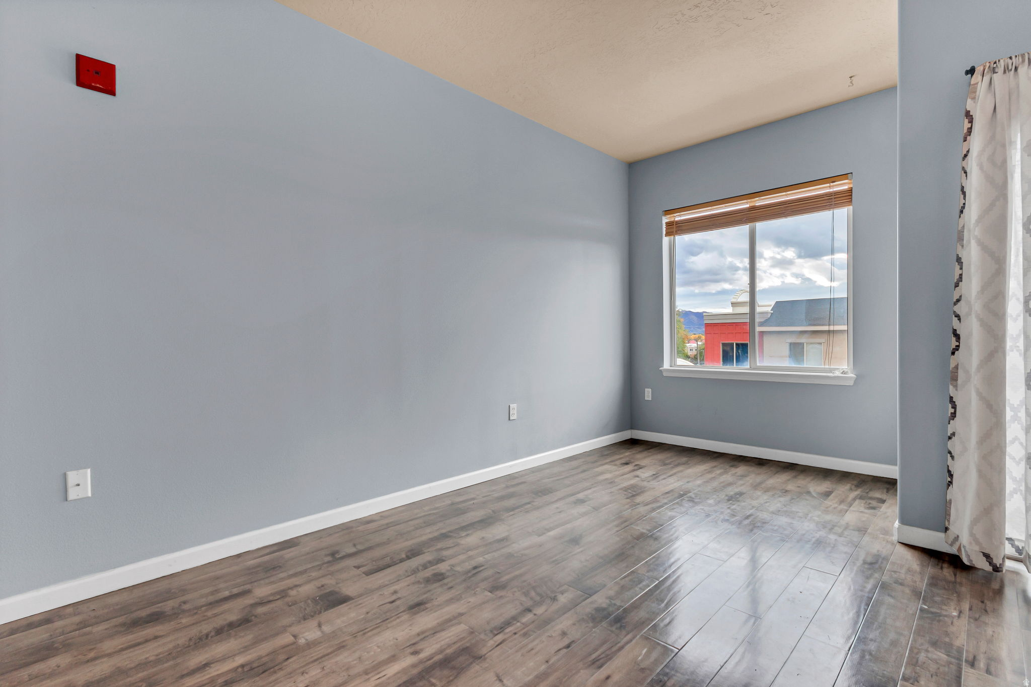 ALBION VILLAGE - Residential