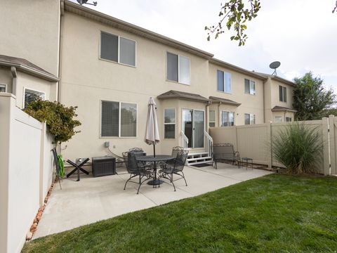 Tiny photo for 8058 S LISMORE LN, West Jordan, UT 84088 (MLS # 2126597)