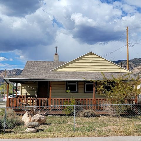 Tiny photo for 207 N RAWLINS ST, East Carbon, UT 84520 (MLS # 2158600)
